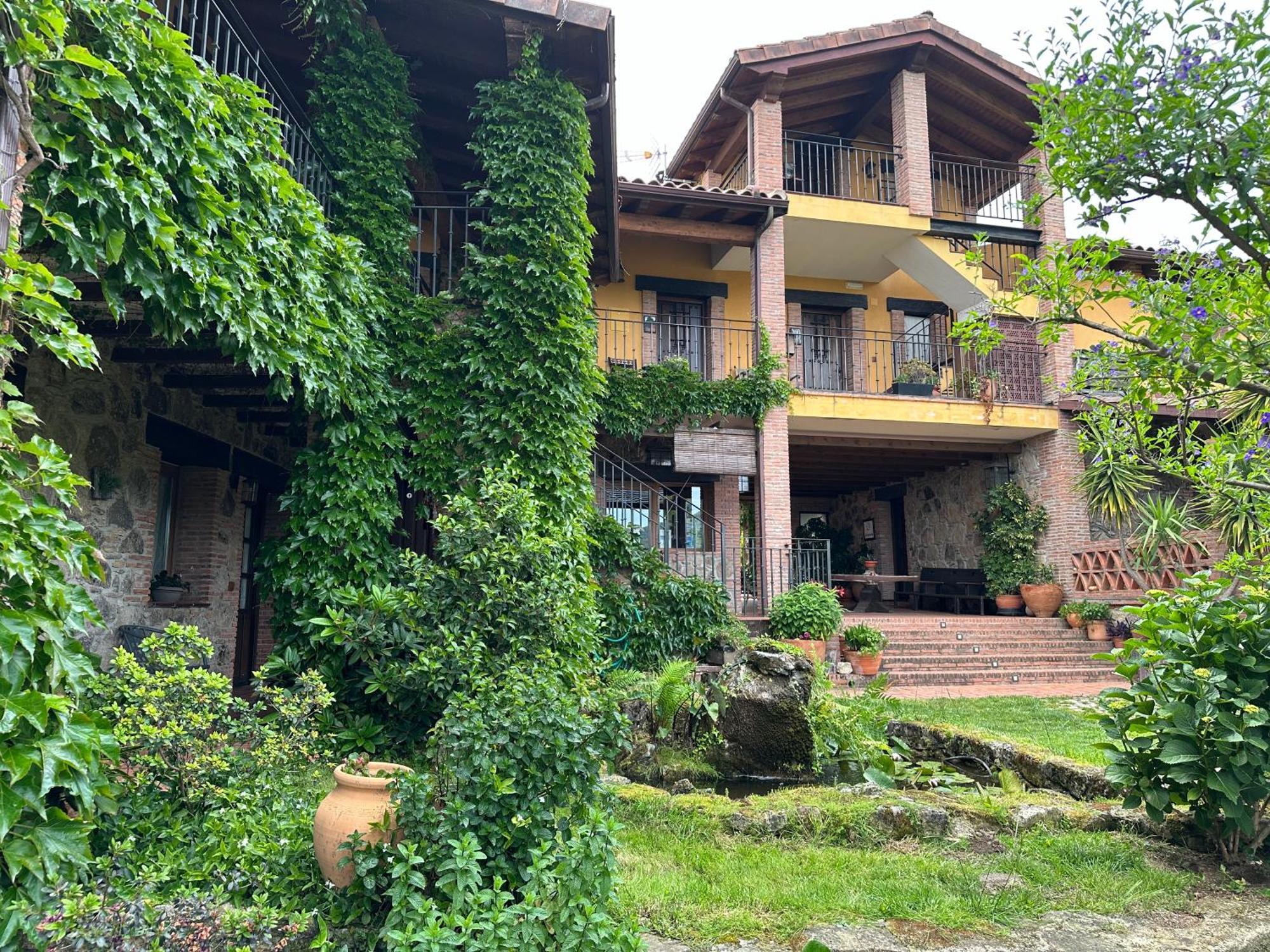 Hotel Rural La Covacha Losar De La Vera Buitenkant foto